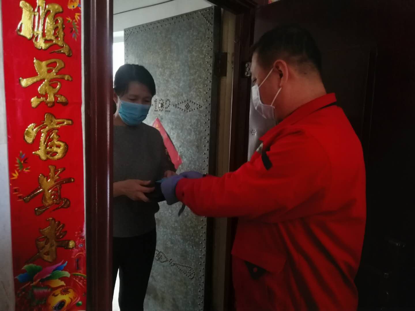 疫情防控，黨員在行動