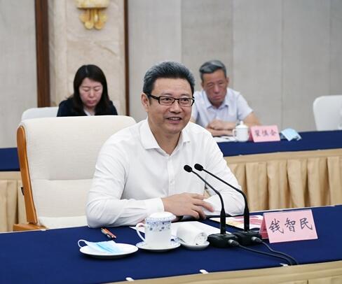 國家電投黨組書記、董事長錢智民拜會(huì)重慶市委副書記、市長唐良智