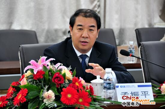 孟振平談國(guó)有企業(yè)：要扛起國(guó)企政治責(zé)任，旗幟鮮明講政治