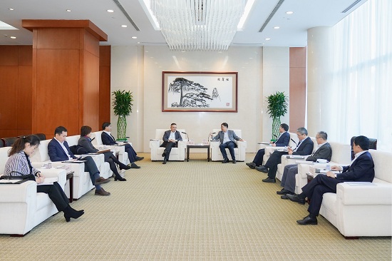 華能集團有限公司總經(jīng)理、黨組副書記鄧建玲會見TCL科技集團董事長李東生