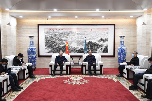 國家電網公司總經理、黨組副書記辛保安會見西藏自治區(qū)副主席張永澤