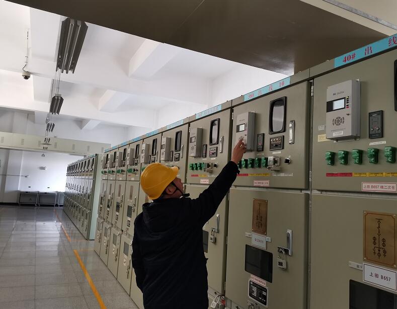 國網(wǎng)慈溪市供電公司開展測控裝置隱患排查，提升變電站安全可靠系數(shù)