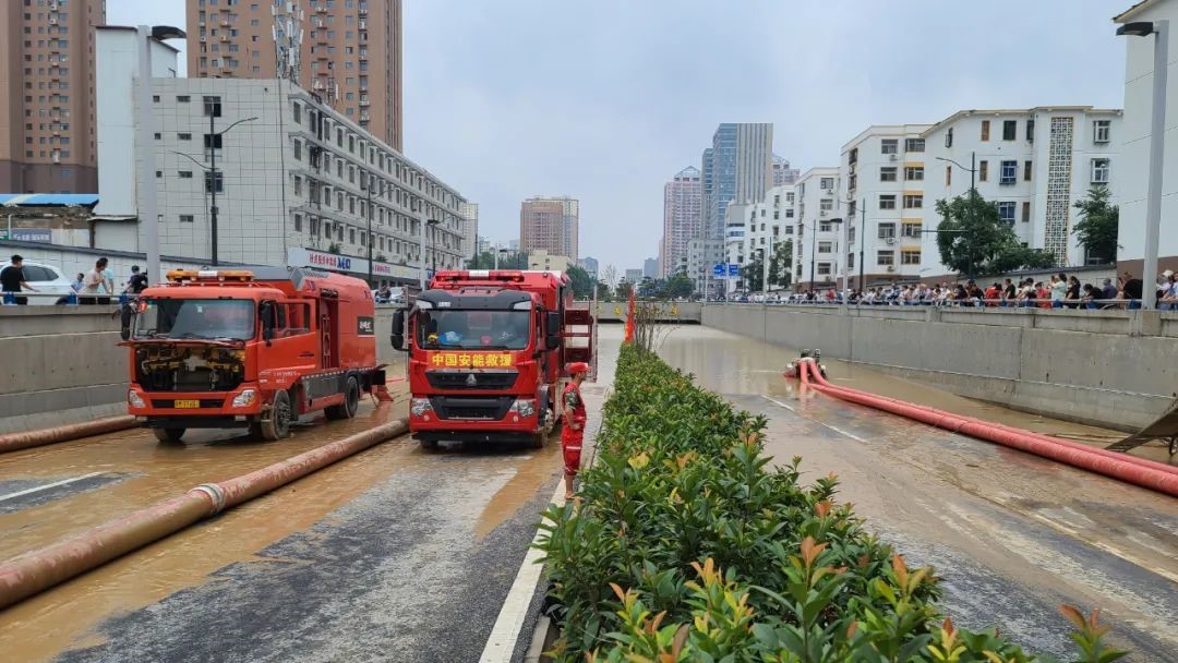 千里征程未下鞍，排澇備勤又揚(yáng)鞭——中國安能第三工程局就位后立即組織搶險(xiǎn)救援工作
