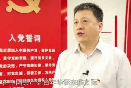 周群任中國(guó)電氣裝備集團(tuán)有限公司黨委副書記、董事，提名為中國(guó)電氣裝備集團(tuán)有限公司總經(jīng)理人選