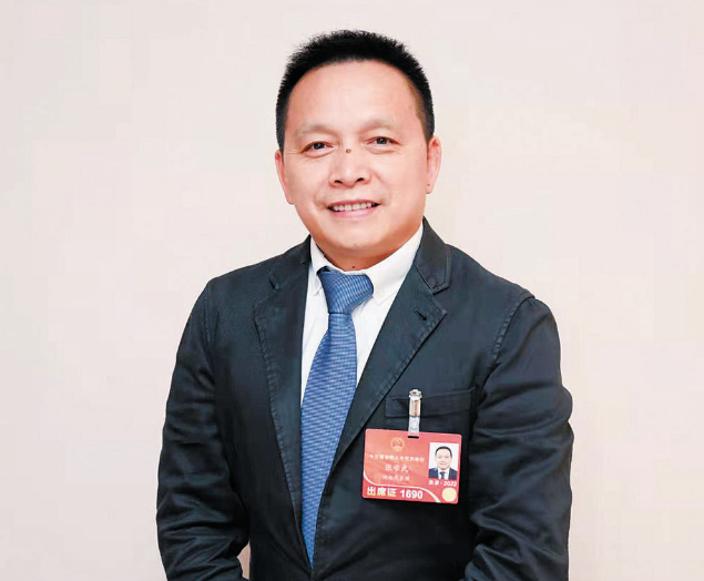【兩會(huì)】以優(yōu)質(zhì)高效的供電服務(wù)助力經(jīng)濟(jì)社會(huì)發(fā)展——訪全國(guó)人大代表、鹽津鋪?zhàn)邮称饭煞萦邢薰径麻L(zhǎng)張學(xué)武