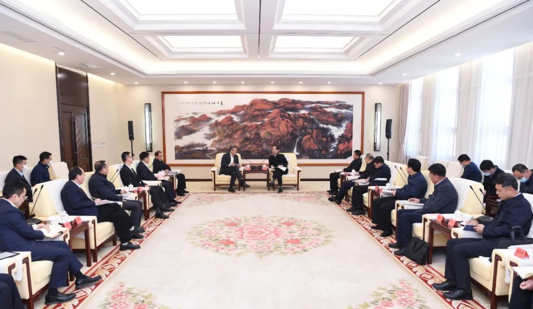 錢智民、江毅拜會(huì)內(nèi)蒙古自治區(qū)黨委書記、人大常委會(huì)主任石泰峰
