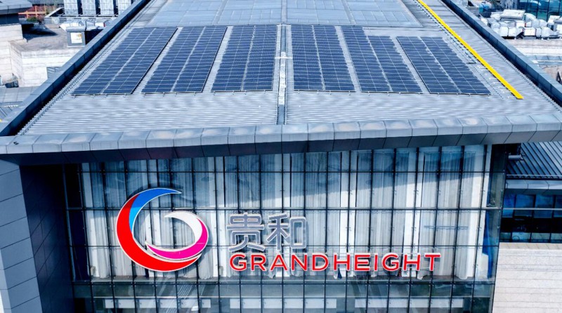 1.2MW！山東商業(yè)綜合體屋頂光伏發(fā)電項(xiàng)目并網(wǎng)發(fā)電