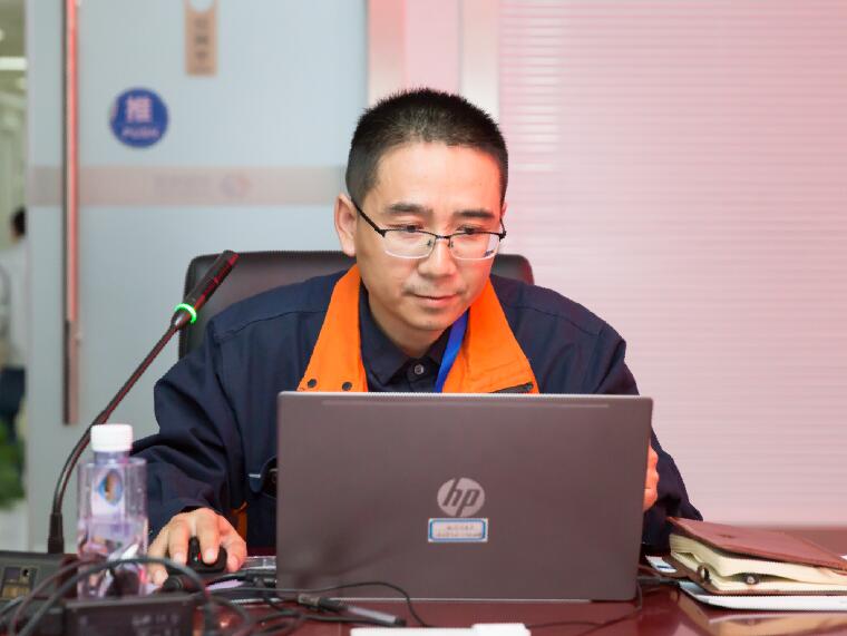 周效峰：半生矢志赴山河，鬢華雖改血仍殷