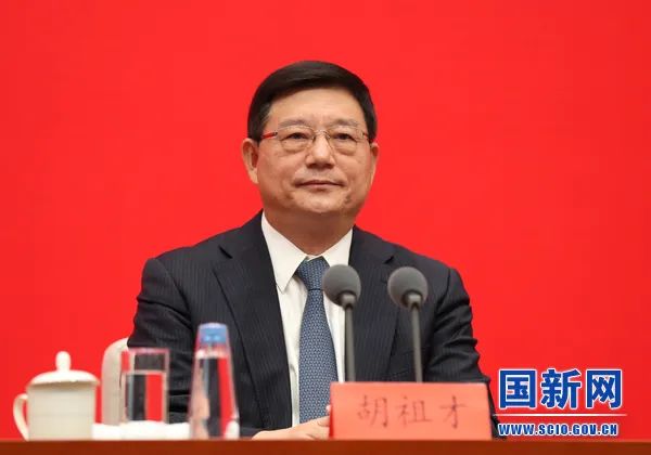 國(guó)家發(fā)改委：規(guī)劃建設(shè)450GW大型風(fēng)電光伏基地，85GW項(xiàng)目已開(kāi)工建設(shè)