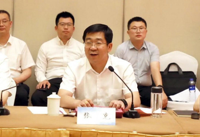 協(xié)鑫、徐工聯(lián)手！布局新能源