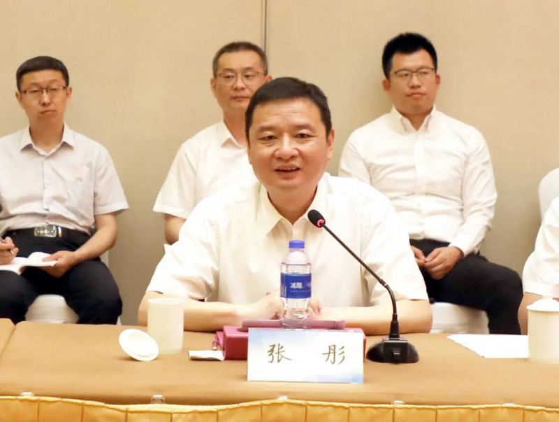 協(xié)鑫、徐工聯(lián)手！布局新能源