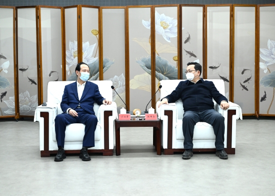 丁焰章與雄安新區(qū)黨工委書記、管委會主任張國華會談