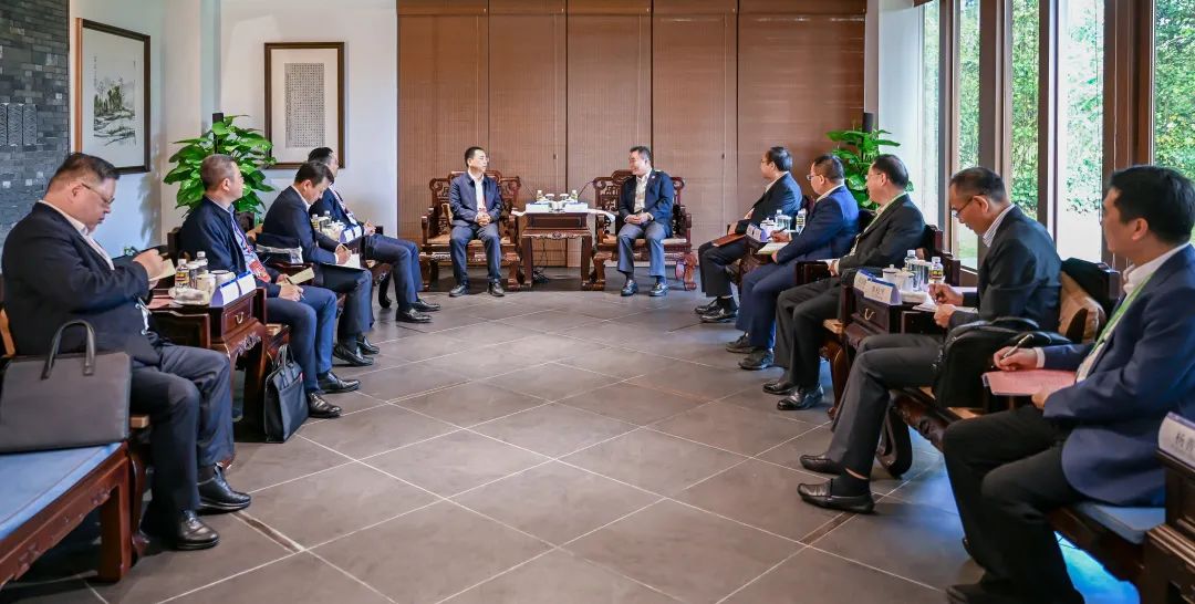 大唐集團黨組書記、董事長鄒磊與海南省副省長倪強會談