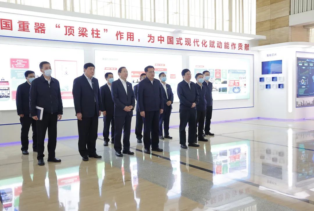 重慶市委書記袁家軍、市長胡衡華與國家電網(wǎng)董事長辛保安、總經(jīng)理張智剛會談