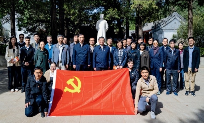 《旗幟》刊發(fā)國(guó)家能源局黨組書(shū)記、局長(zhǎng)章建華署名文章