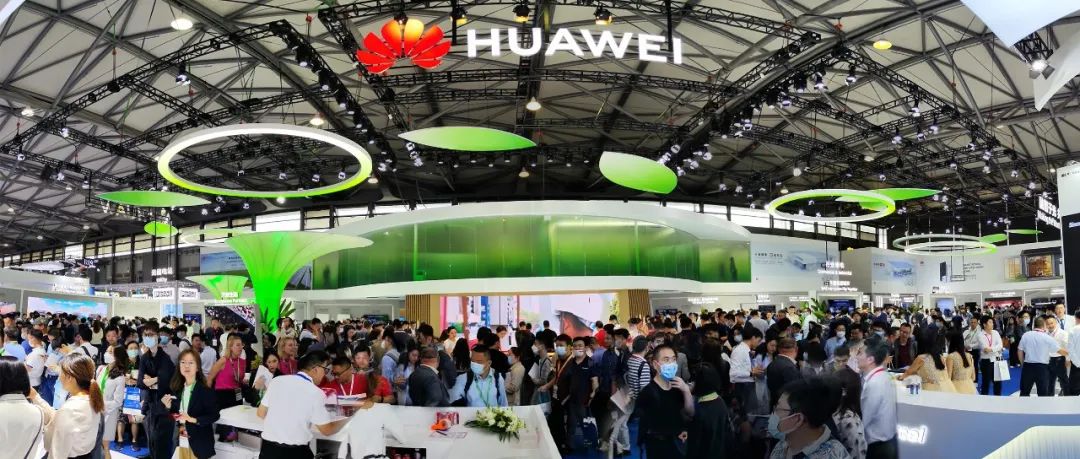 SNEC“人氣之王”! 華為推出智能光儲發(fā)電機等全場景智能光儲解決方案，持續(xù)引領(lǐng)行業(yè)