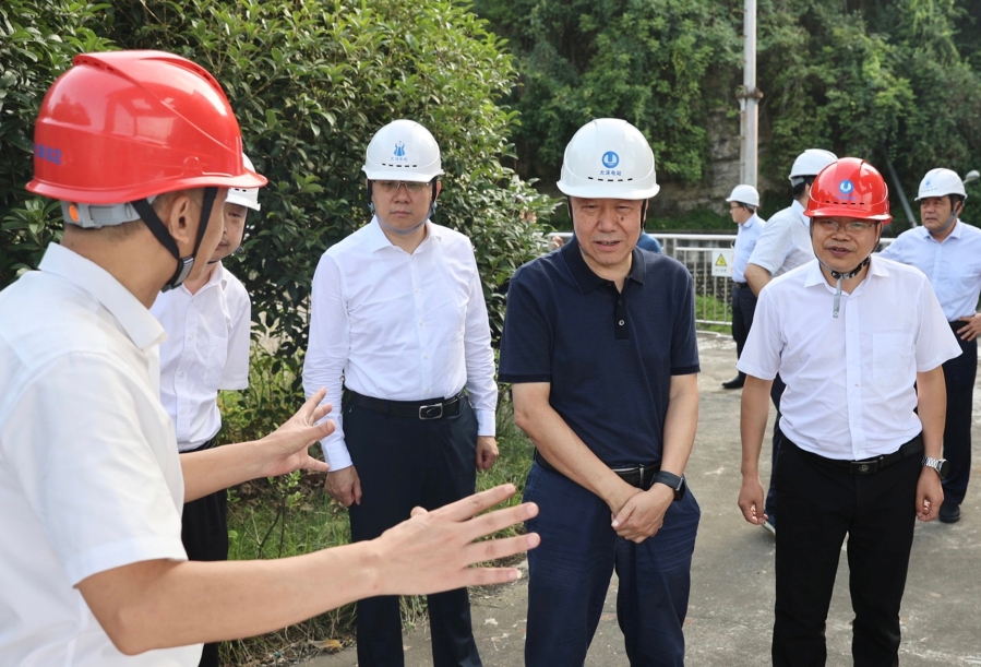 雷鳴山深入大沫、溪洛渡和向家壩水電站開展安全生產(chǎn)專題調(diào)研