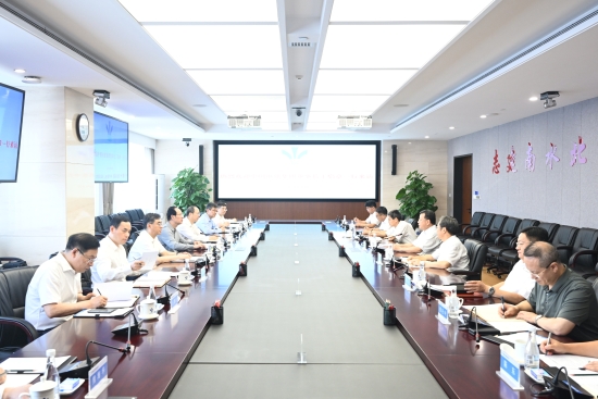 中國電建黨委書記、董事長丁焰章與中國南水北調(diào)集團黨組書記、董事長蔣旭光會談
