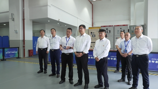 華能集團有限公司總經(jīng)理、黨組副書記鄧建玲到云南分公司調(diào)研