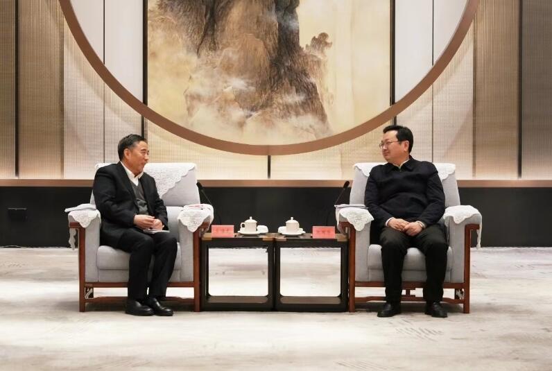 中國能建黨委書記、董事長宋海良拜會河北省委常委，雄安新區(qū)黨工委書記、管委會主任張國華并開展實地考察