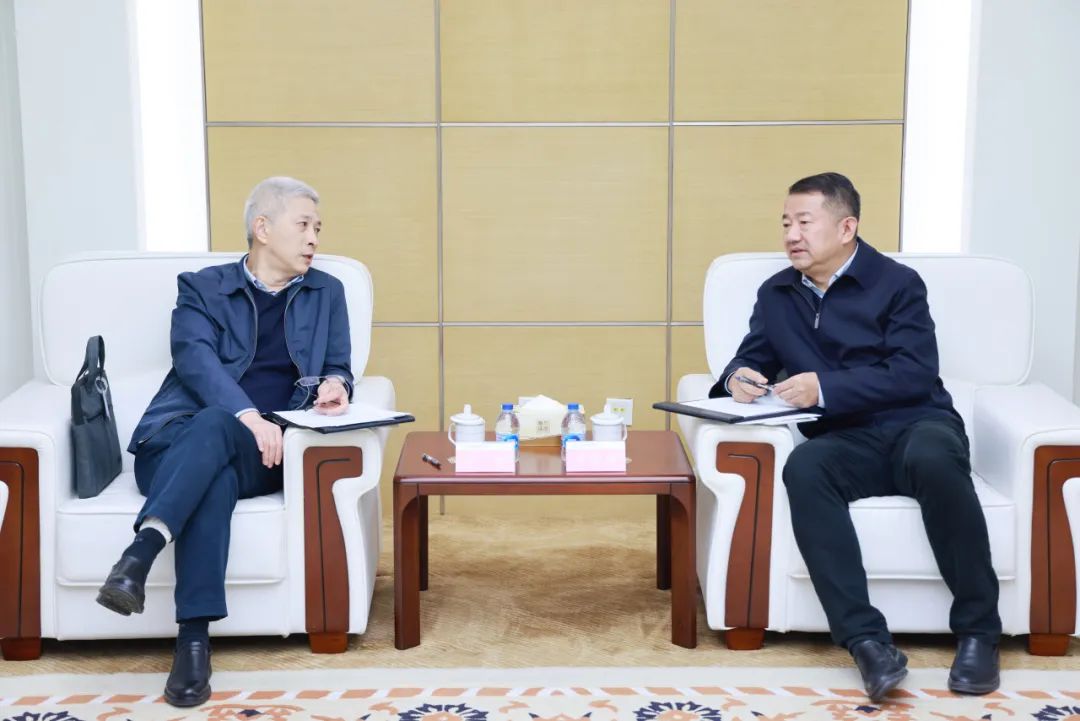 中國一重集團(tuán)黨委書記、董事長徐鵬一行拜訪大唐環(huán)境黨委書記、董事長朱利明