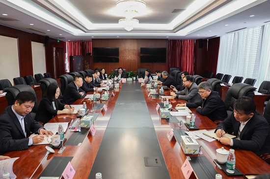 華能集團(tuán)總經(jīng)理、黨組副書記鄧建玲拜訪中國進(jìn)出口銀行黨委副書記、行長任生俊