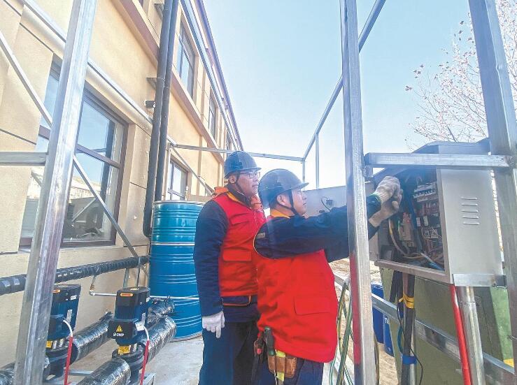 大連莊河供電及時搶修，幫助敬老院恢復(fù)用電