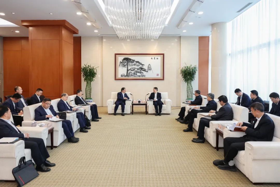 華能集團董事長溫樞剛會見中國電氣裝備董事長白忠泉、總經(jīng)理周群
