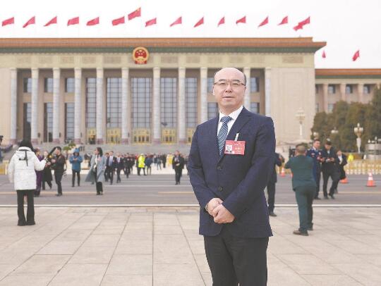 【兩會好聲音】全國人大代表，國網(wǎng)山東公司董事長、黨委書記 王志偉：推動新能源高質(zhì)量發(fā)展 助力美麗中國建設(shè)