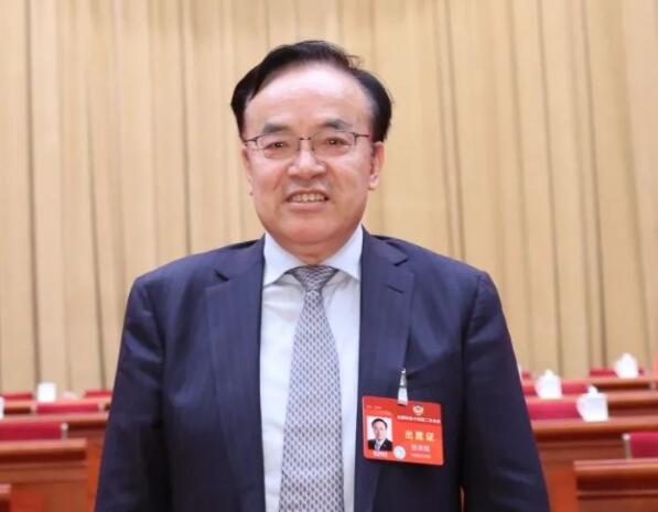 全國政協(xié)常委張來斌：系統(tǒng)思維引領(lǐng)能源轉(zhuǎn)型與安全，確保“雙碳”目標(biāo)順利實(shí)現(xiàn)