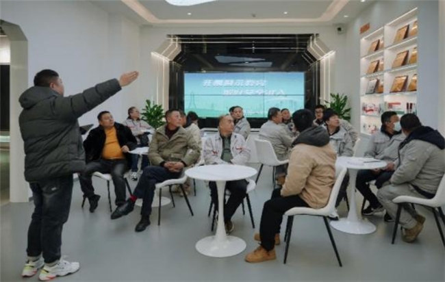 怡能集團(tuán)以沉浸式安全教育，為電力施工準(zhǔn)入賦能