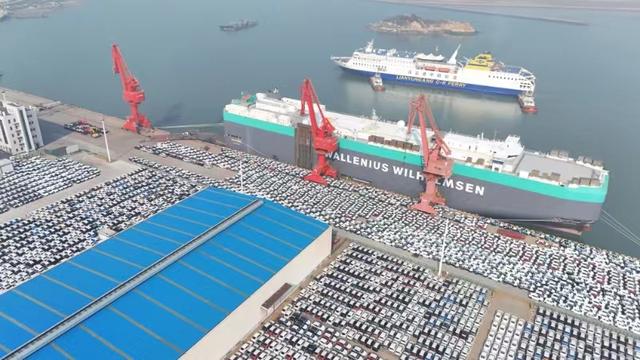 長三角新能源汽車共赴出?！靶潞降馈? width=