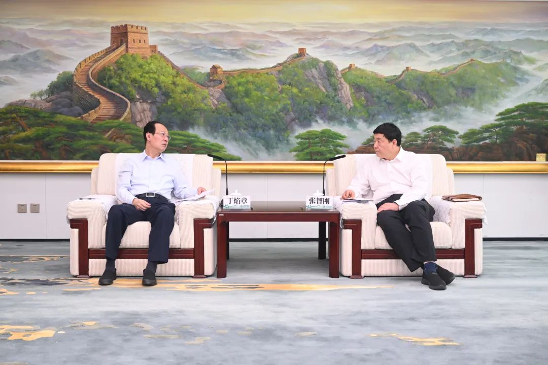 中國電建黨委書記、董事長丁焰章與國家電網(wǎng)有限公司董事長、黨組書記張智剛舉行會談