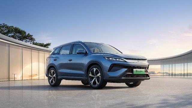 比亞迪兩款新車上市，下半年或完成第1000萬輛新能源汽車下線