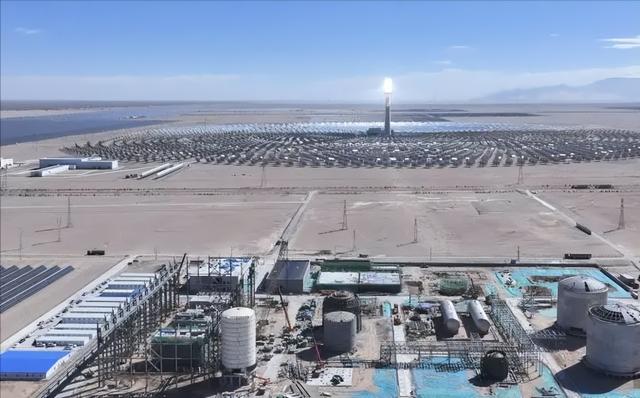 世界最大規(guī)模液態(tài)空氣儲能項目主體工程完成70%，預計年底投產