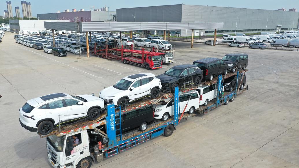 9月新能源車與燃油車分化加劇，自主品牌國內(nèi)零售份額達(dá)63.5%
