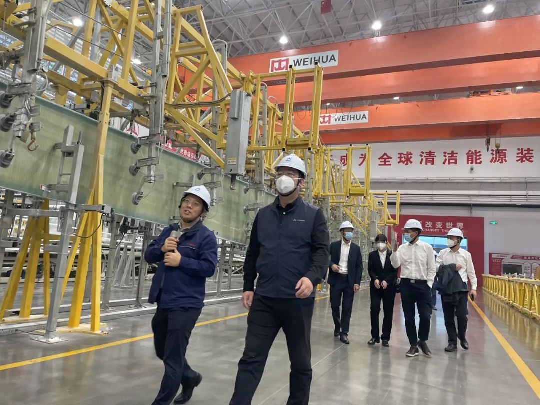 華電浙江公司黨委書記趙偉東赴中車株洲所、三一重能、湖南大學(xué)全國重點(diǎn)實(shí)驗(yàn)室開展高層交流活動  華電浙江 2024年10月27日 18:46 浙江      10月24-26日，華電浙江公司黨委書記、執(zhí)行