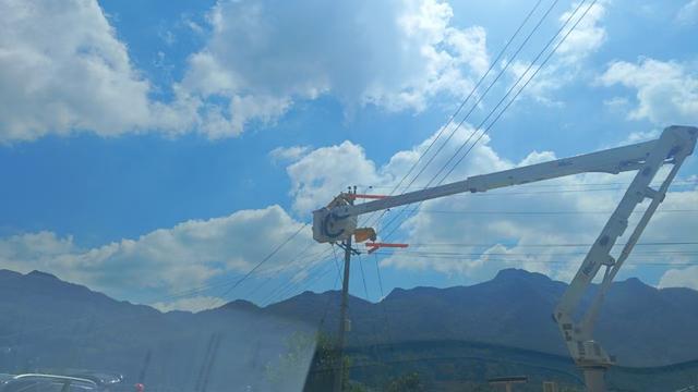 畢節(jié)市郊供電局成功投運10千伏撒昌線，提升供電可靠性