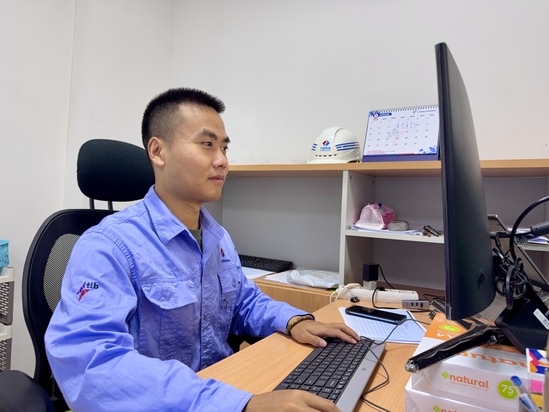 【新春走基層】春節(jié)堅(jiān)守，點(diǎn)亮異國(guó)的奉獻(xiàn)之光