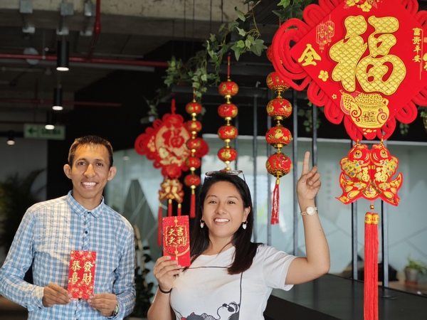 【新春走基層】濃濃年味暖人心，海外職工共迎春