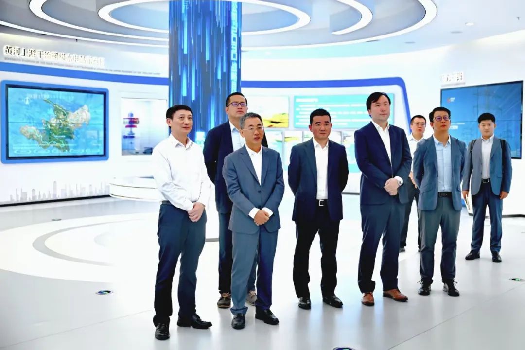 黃河公司黨委書記、董事長(zhǎng)姚小彥會(huì)見華為董事、華為數(shù)字能源總裁侯金龍